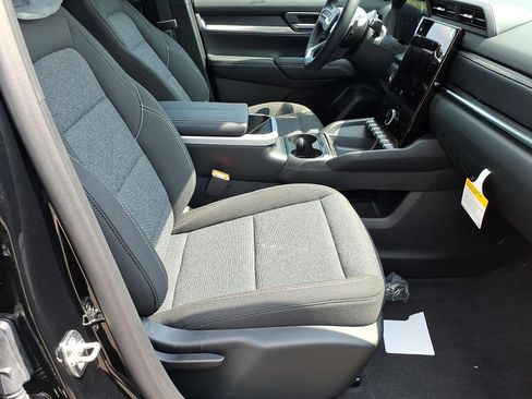 New 2026 GMC Terrain Elevation FWD image 7