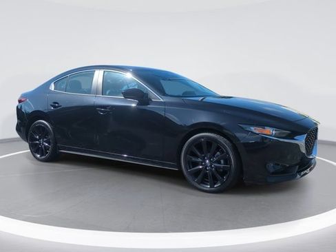 Used 2024 MAZDA MAZDA3 s FWD image 2