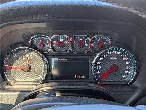 Used 2018 Chevrolet Silverado 1500 LT w/ All Star Edition image 10