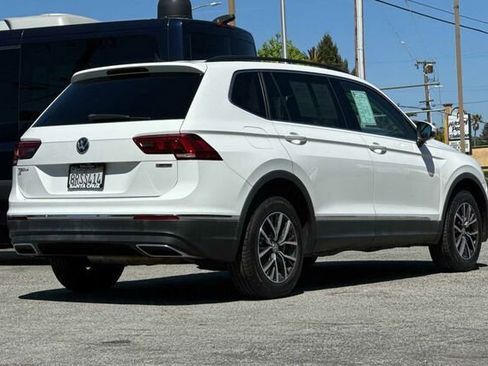 Used 2020 Volkswagen Tiguan SE w/ Panoramic Sunroof Package AWD/4WD image 4