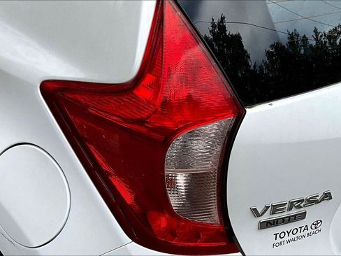 Used 2014 Nissan Versa Note SV image 19