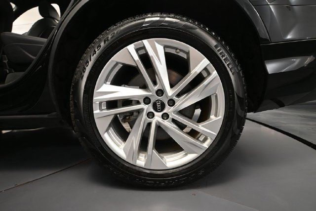 Used 2022 Audi Q7 3.0T Premium Plus AWD/4WD image 10