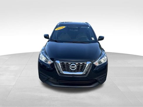 Used 2018 Nissan Kicks S FWD image 9