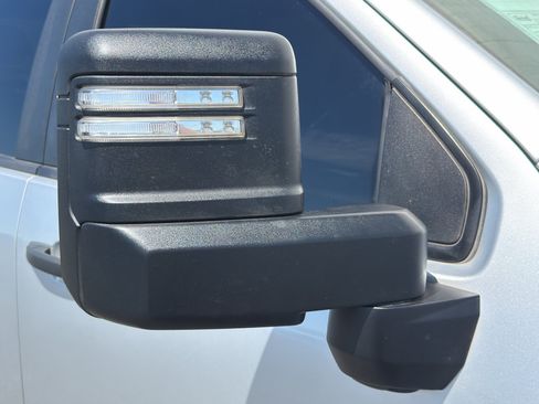 Used 2020 GMC Sierra 2500 4x4 Crew Cab w/ Convenience Package image 14