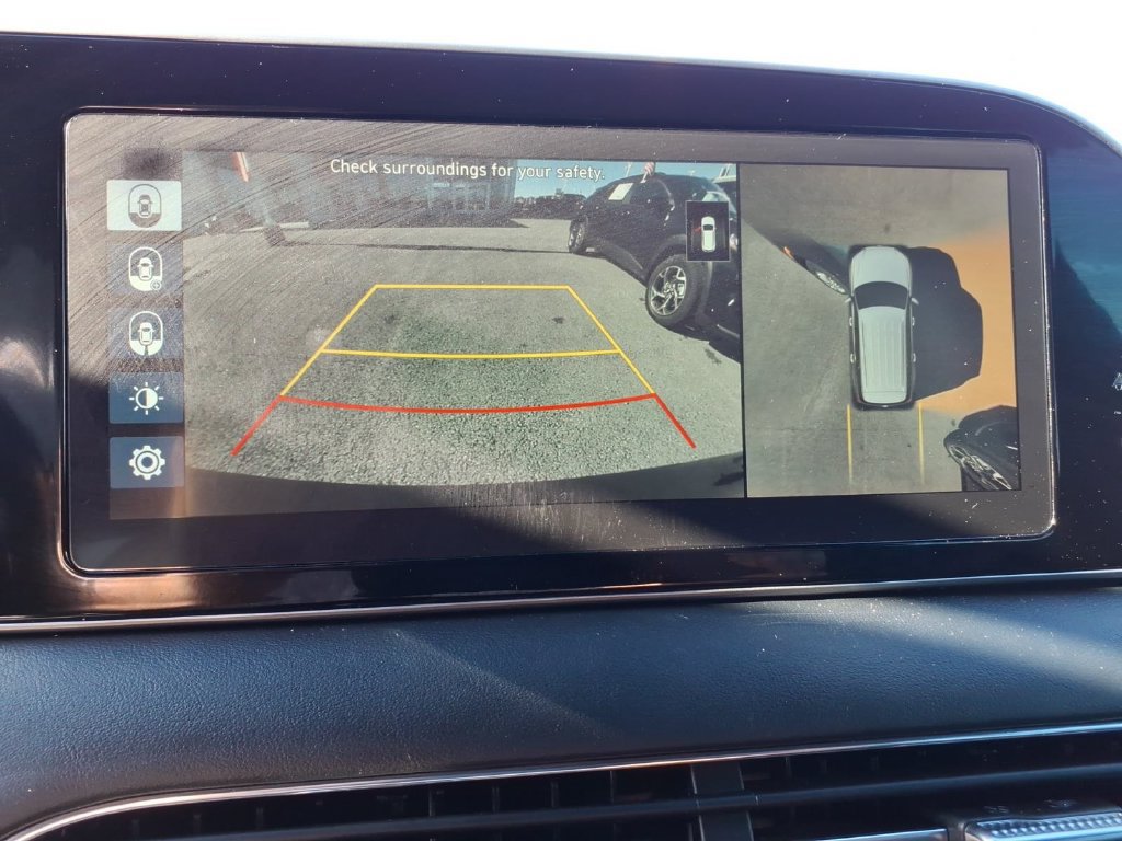Used 2020 Hyundai Palisade Limited FWD image 16