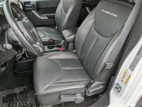 Certified 2016 Jeep Wrangler Unlimited Rubicon image 20
