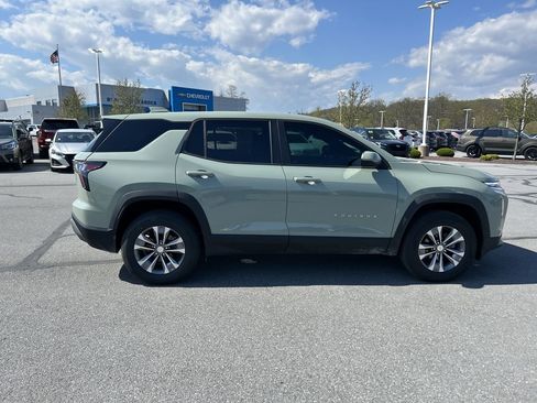 Used 2026 Chevrolet Equinox LT w/ Convenience Package II AWD/4WD image 8