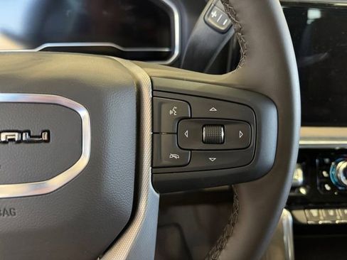 New 2025 GMC Sierra 2500 Denali w/ Denali Reserve Package image 9