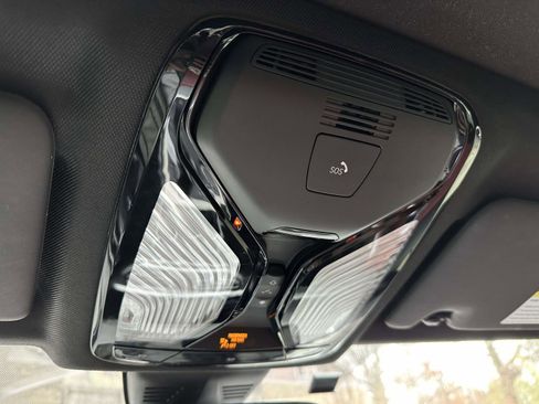 Used 2022 BMW M340i xDrive w/ Premium Package image 28