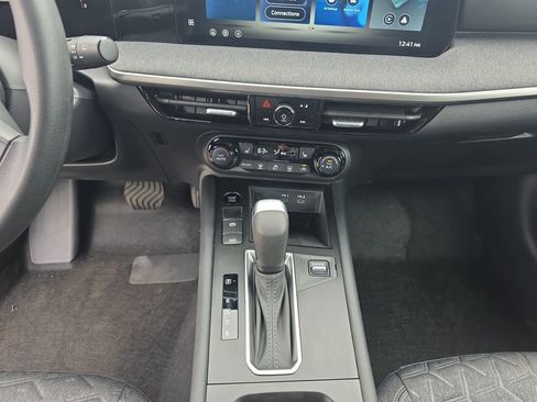 New 2026 Nissan Kicks SV w/ Cold Weather Package image 11