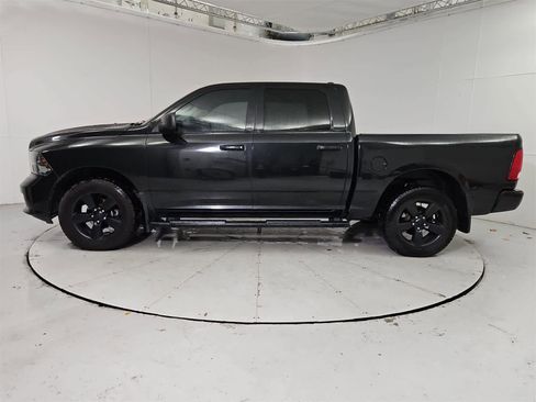 Used 2019 RAM 1500 Express w/ Wheel & Sound Group image 3
