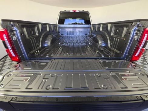 Certified 2025 Ford F350 Lariat w/ FX4 Off-Road Package AWD/4WD image 16