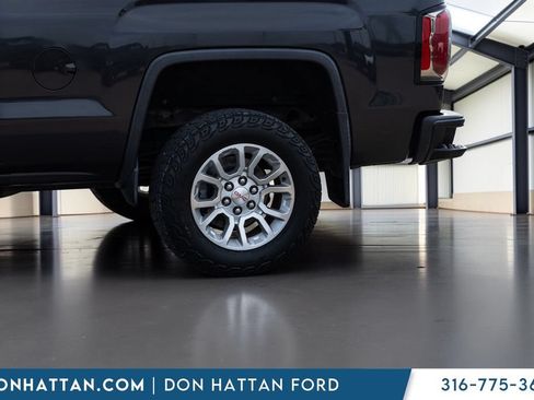 Used 2016 GMC Sierra 1500 SLE w/ All-Terrain Package AWD/4WD image 28