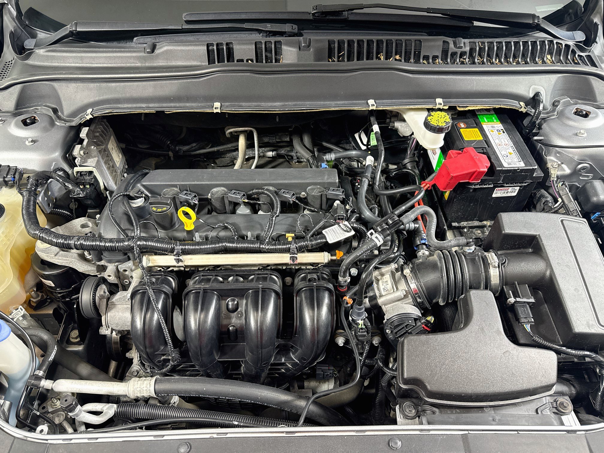 Used 2020 Ford Fusion SE FWD image 27