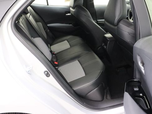 Used 2023 Toyota Corolla XSE FWD image 31