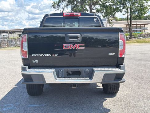 Used 2017 GMC Canyon SLT w/ Trailering Package RWD image 11