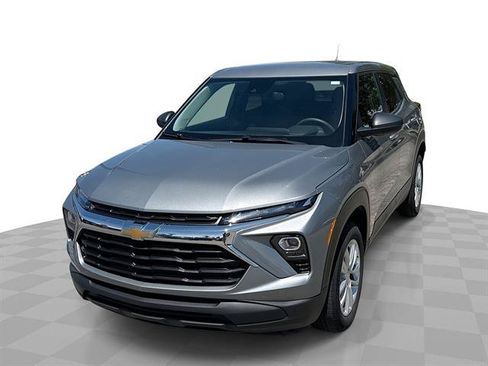 Certified 2024 Chevrolet TrailBlazer LS w/ LS Convenience Package AWD/4WD image 29