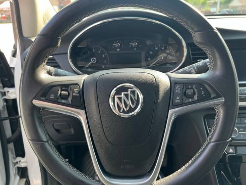 Used 2022 Buick Encore Preferred w/ Safety Package AWD/4WD image 22