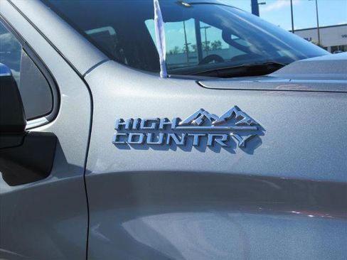 New 2026 Chevrolet Silverado 1500 High Country image 8