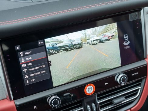 New 2026 Porsche Macan S image 35