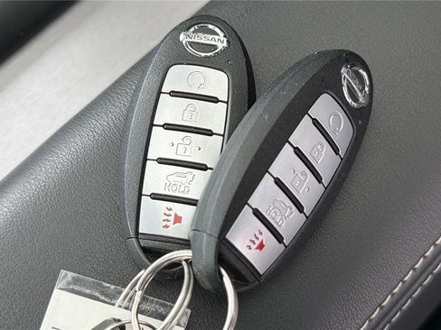 Used 2020 Nissan Murano SL image 39