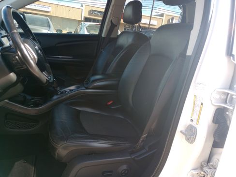 Used 2018 Dodge Journey Crossroad image 10