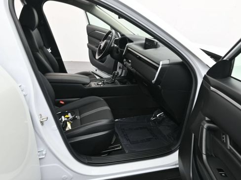 Used 2025 MAZDA CX-50 AWD 2.5 S w/ Preferred Package image 22