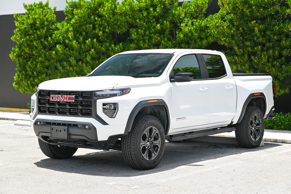 Used 2024 GMC Canyon Elevation w/ Elevation Premium Package RWD image 1