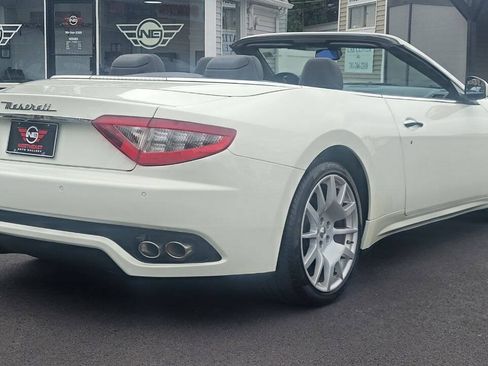 Used 2017 Maserati GranTurismo Convertible RWD image 10