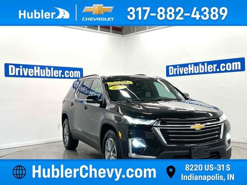 Used 2022 Chevrolet Traverse LT w/ LPO, Cargo Package AWD/4WD image 1