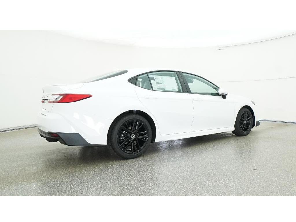 Used 2025 Toyota Camry SE FWD image 30
