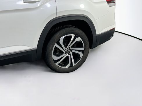 Used 2023 Volkswagen Atlas SEL image 32