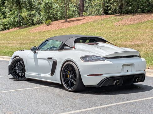 Certified 2024 Porsche 718 Boxster Spyder RS RWD image 3