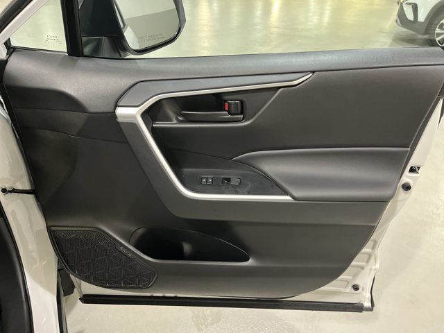 Used 2025 Toyota RAV4 LE FWD image 35