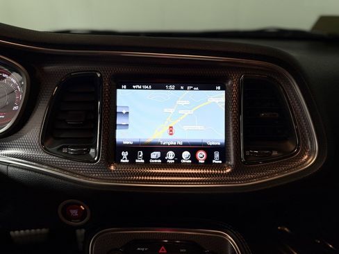 Used 2015 Dodge Challenger SRT Hellcat image 18