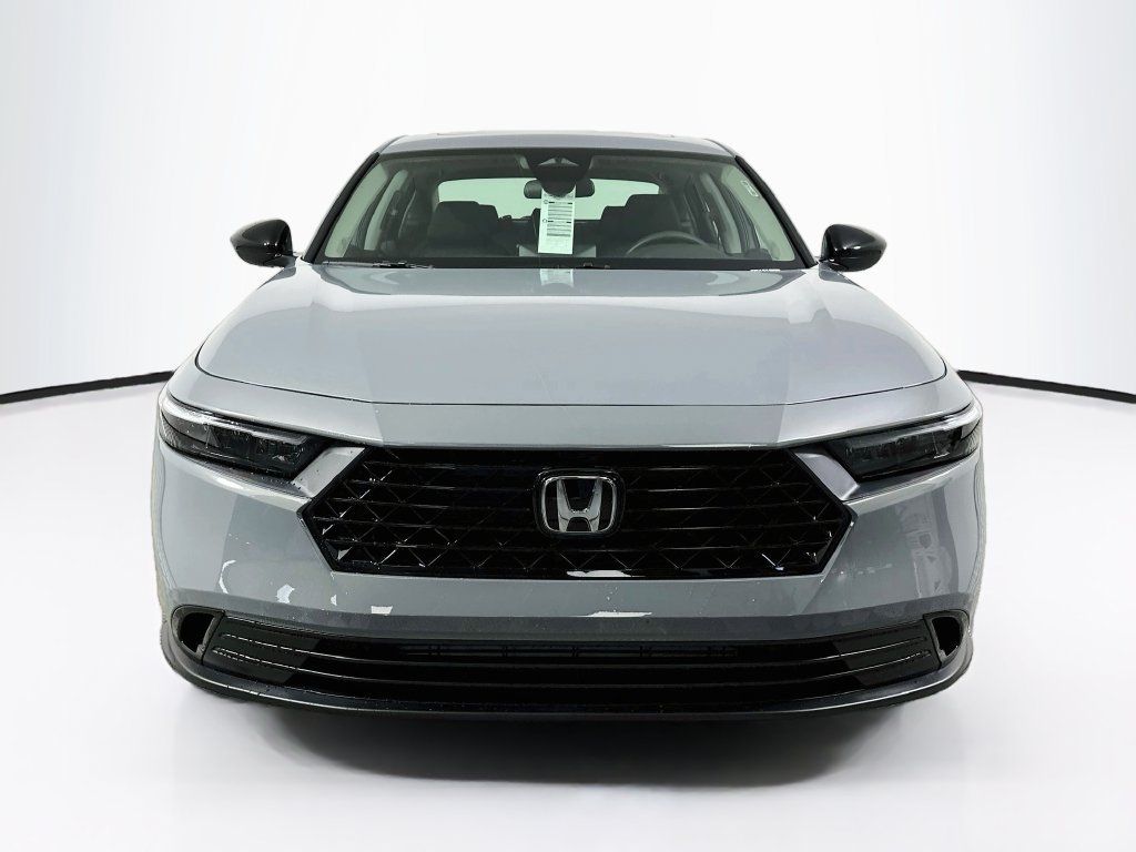 Used 2026 Honda Accord SE image 5