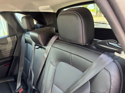 Used 2025 Ford Escape Platinum AWD/4WD image 20