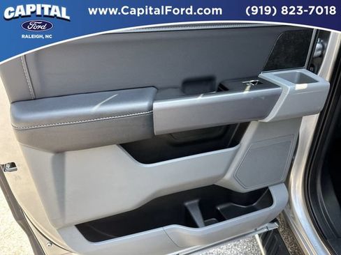 Used 2022 Ford F150 XLT w/ Equipment Group 302A High RWD image 17