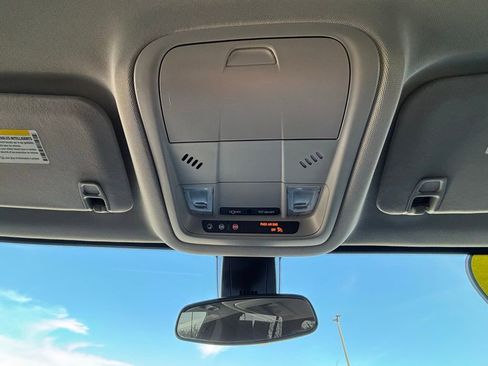 Used 2023 GMC Acadia SLE w/ Driver Convenience Package image 36