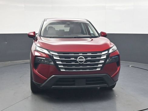 Used 2025 Nissan Rogue SV FWD image 13