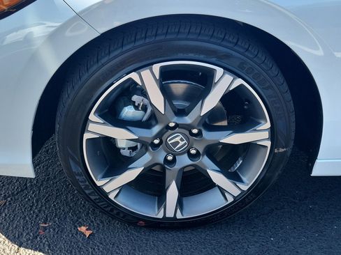 New 2025 Honda Civic Sport Touring image 3