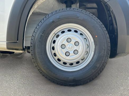 New 2026 RAM ProMaster 2500 w/ Convenience Group FWD image 25