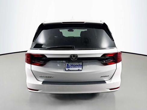 Certified 2023 Honda Odyssey Sport image 6