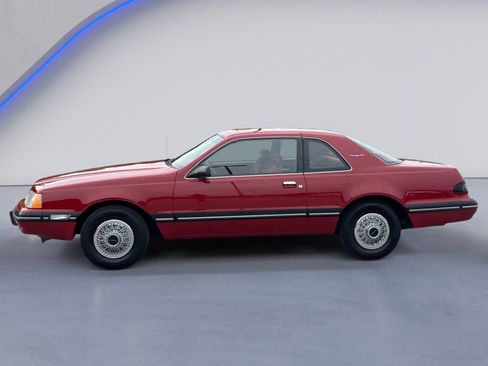 Used 1987 Ford Thunderbird RWD image 8