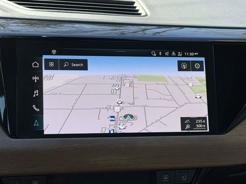 Used 2022 Audi e-tron GT Premium Plus image 9