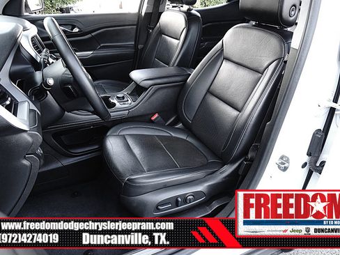 Used 2023 GMC Acadia SLT AWD/4WD image 13