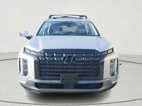 Used 2023 Hyundai Palisade SEL w/ Premium Package image 9