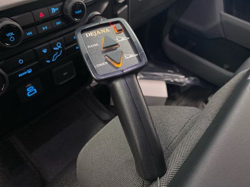New 2026 Ford F550 4x4 Crew Cab image 22