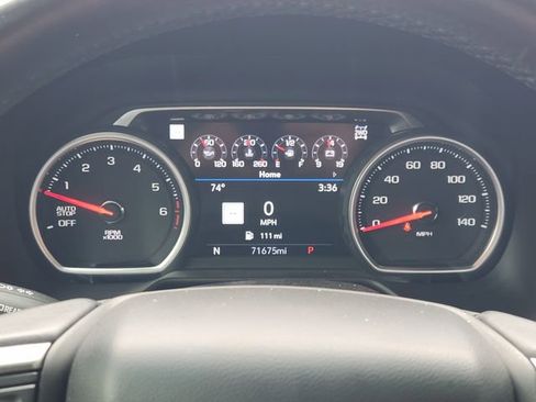Used 2021 Chevrolet Tahoe Premier AWD/4WD image 16