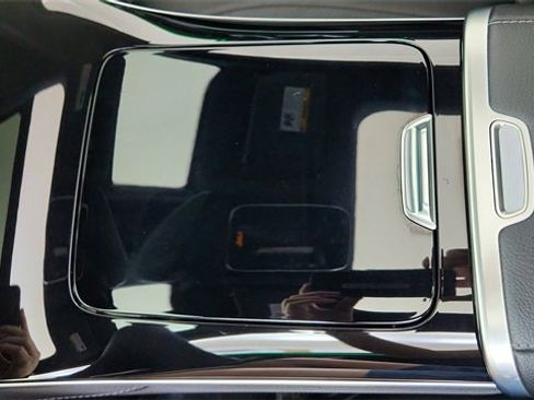 Used 2023 Mercedes-Benz EQE 500 4MATIC SUV w/ Exclusive Trim Package image 48